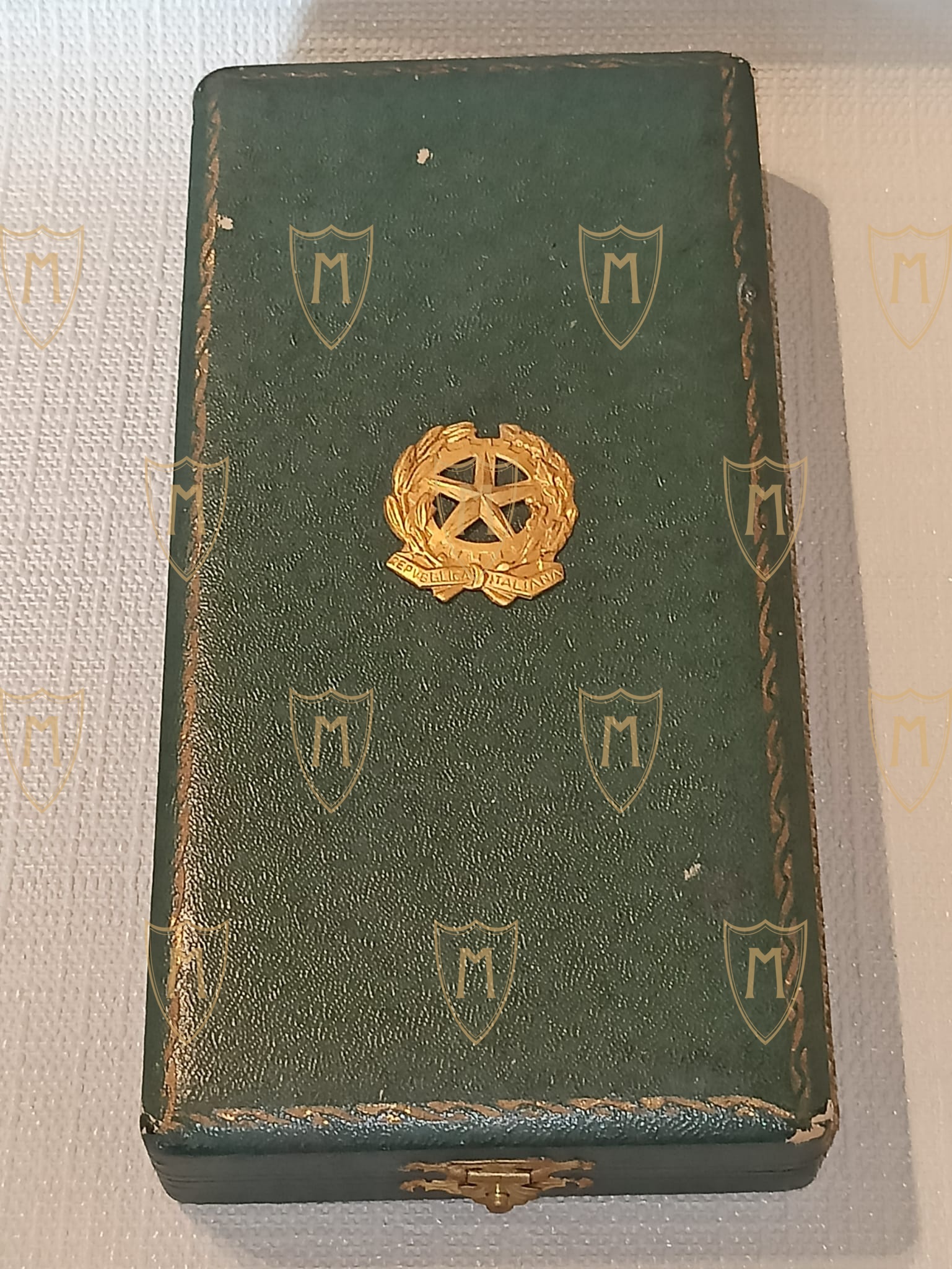 Medaglia Cavaliere dell'Ordine Stella Solidarietà Italiana - immagine 15