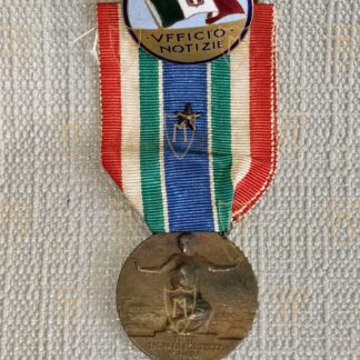 Medaglia e Distintivo Ufficio Notizie Caduti