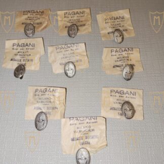 LOTTO 9 DISTINTIVI Associazione Nazionale Famiglie Caduti in Guerra